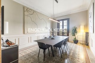 Büro in Dreta de l´Eixample. Oficina representativa de 182 m en passeig de gràcia