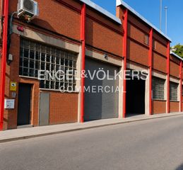 Lloguer Nau industrial a Can Palet II - Santa Eulàlia. Alquiler nave industrial en terrassa