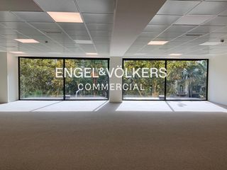 Miete Büro in Vila de Gràcia. Oficina en diagonal muy luminosa cerca de via augusta