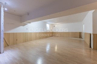 Local Comercial a Sarrià. Venta de local comercial en  la calle manuel de falla  barcelona