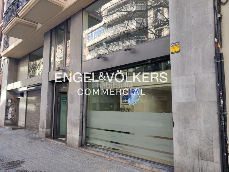 Foto 0583f869-83e0-4613-a19e-48454f181121. Local comercial a Sant Antoni Barcelona