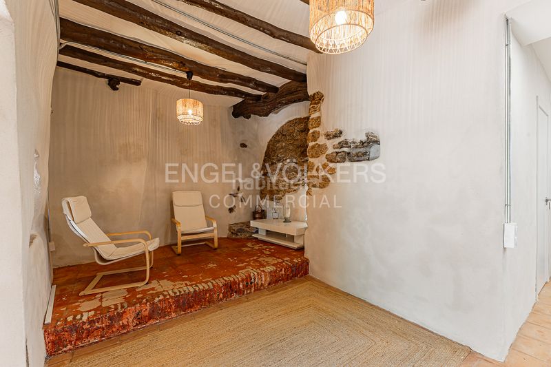 Foto 1a52e6b5-55ff-4954-bd82-1d0a316efbe2. Edificio masia les farigoles en Centre Sant Pere de Ribes