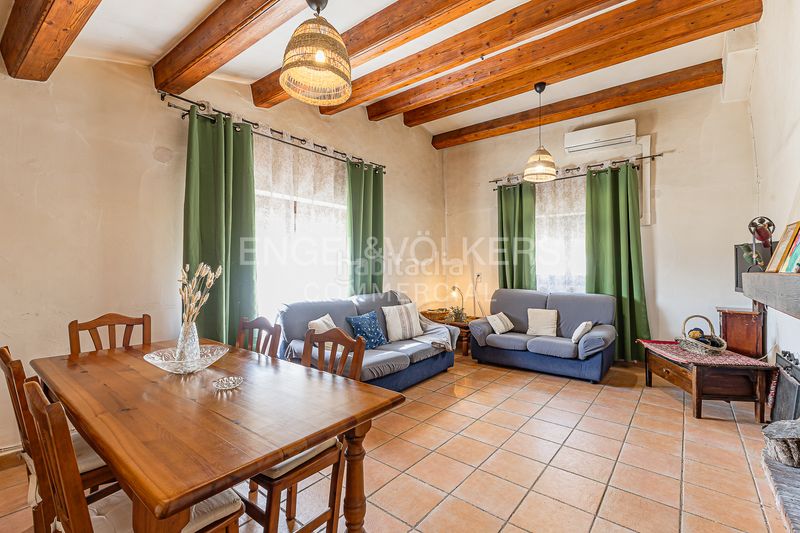 Foto 58ee4c69-ae87-4b3e-a4e6-90584e8998b8. Edificio masia les farigoles en Centre Sant Pere de Ribes