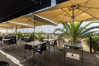 Local Comercial a Centre. Exclusivo activo en primera linea de mar de castelldefels