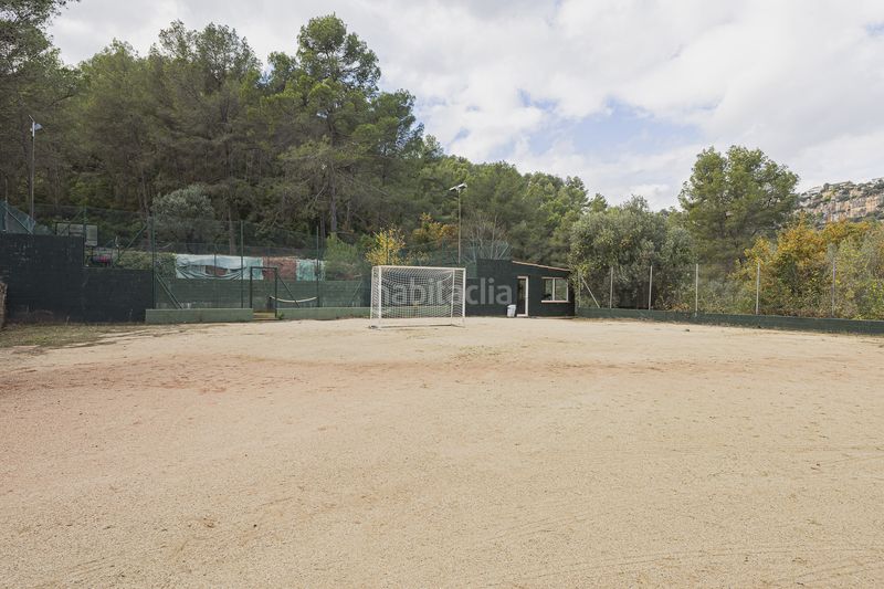 Foto 66d90f94-3dcd-4660-8666-7eccbc97c155. Edifici a Palma de Cervelló (La)