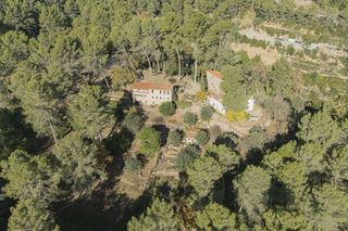 Gebäude in Palma de Cervelló (La). Finca señorial a 20 de barcelona 12 ha y 2.000 m aptos para uso