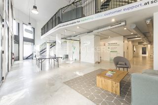 Oficina a El Parc i la Llacuna del Poblenou. Venta gran oficina en rentabilidad en 22