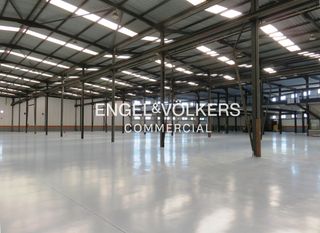 Lloguer Nau industrial a Santa Perpètua de Mogoda. Nave tipo c con 8 metros de altura