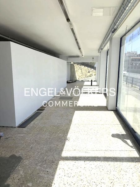 Foto e93bbaad-d2a3-4178-8342-0e86dd6b02cf. Local comercial a Centre Arenys de Mar