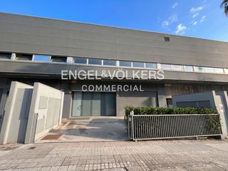 Nau industrial a Centre