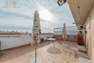 Flat in Avenida de la Unión Europea 59