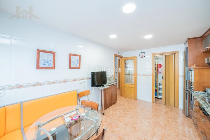 Foto 7e259eef-305d-4ce8-9118-3c0ac329245b. Casa aparellada a calle río jarama 79 a Zona El Caño Arroyomolinos