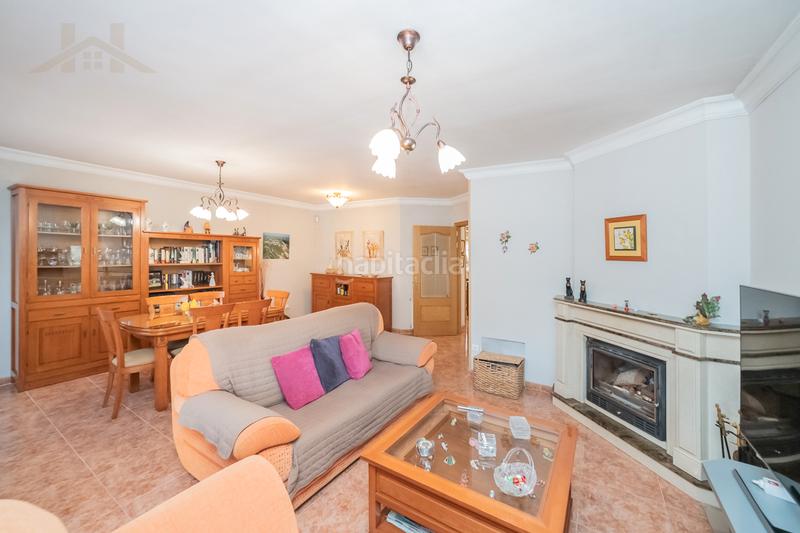 Foto 6a96a9e0-bb83-4c91-8748-c88a8deee72c. Casa pareada en calle río jarama 79 en Zona El Caño Arroyomolinos