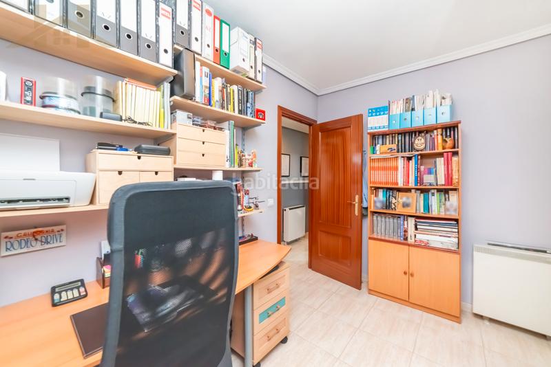 Foto 035c134e-78a9-4fde-960a-930eb646565d. Piso  de 4 dormitorios con terraza acristalada, garaje y trastero en venta en zona próxima a la tenería, en Pinto