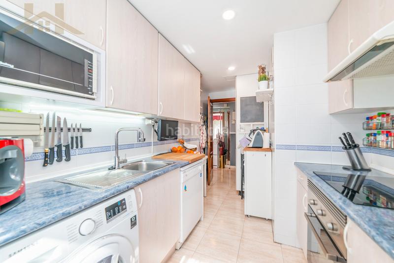 Foto 791e64b6-89cb-4c78-9dad-7d5dfc31b9f2. Piso  de 4 dormitorios con terraza acristalada, garaje y trastero en venta en zona próxima a la tenería, en Pinto