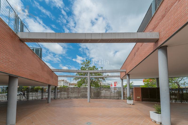 Foto 352bbdc2-e493-454c-a0f7-2bedc9ca117d. Dúplex a avenida de la unión europea 62 a Las Castañeras - Bulevar Arroyomolinos