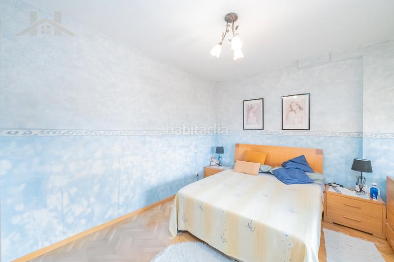 Foto 3f8aae34-bc68-48c6-b06f-7a82c66b6014. Dúplex a avenida de la unión europea 62 a Las Castañeras - Bulevar Arroyomolinos