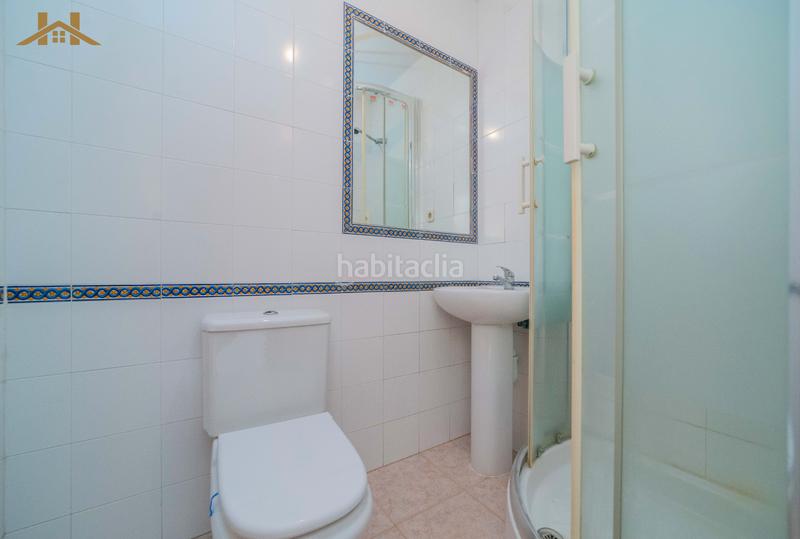 Foto aed332cc-e2a6-4118-85ea-972dfc42d823. Chalet in calle del eucalipto 109 in Parque Coimbra Móstoles