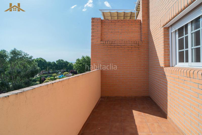 Foto 744354be-1fd3-4638-b4e2-2b216d12d6da. Chalet en calle del eucalipto 109 en Parque Coimbra Móstoles