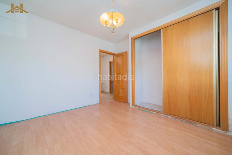 Foto e3150a6d-10a6-4eb8-98e6-3c44c59f97d6. Chalet in calle del eucalipto 109 in Parque Coimbra Móstoles