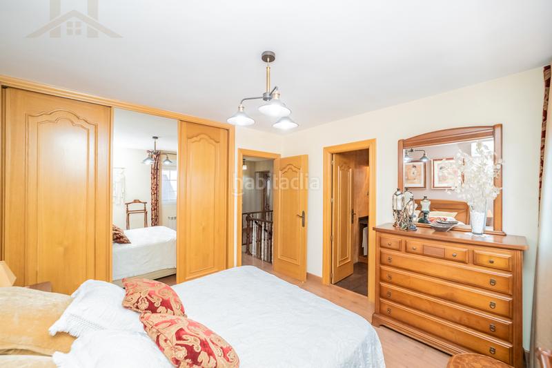 Foto 041cf5d5-3455-4ebc-9925-cfc33305d5f4. Chalet dans calle de bilbao 56 dans La Cárcaba-El Encinar-Montemolinos Arroyomolinos