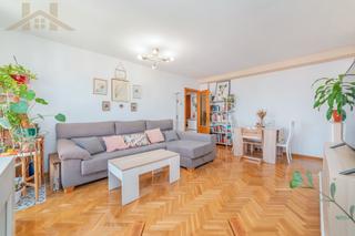 Pis  Calle pablo picasso. Luminoso piso de 2 dormitorios con garaje en planta alta y vista