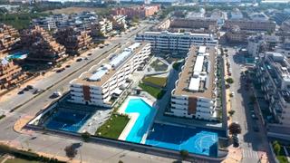 Pis  Calle tomás bretón. Exclusivo piso de 3 dormitorios con terraza y piscina en tenería