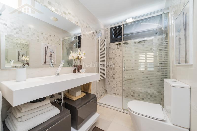 Foto 7a6e8e48-403f-42a8-ab9b-31a70b7153fe. Casa aparellada a calle manacor 1 a Urbanización El Mediterráneo Arroyomolinos