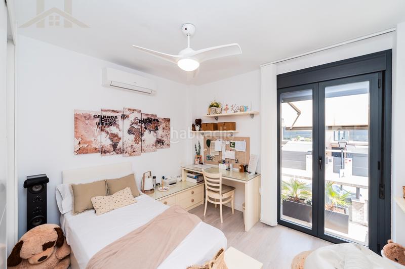 Foto e7e1923a-784f-4b78-ade3-ff63d98f8d6c. Casa aparellada a calle manacor 1 a Urbanización El Mediterráneo Arroyomolinos