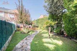 Chalet en Calle río guadalix 76