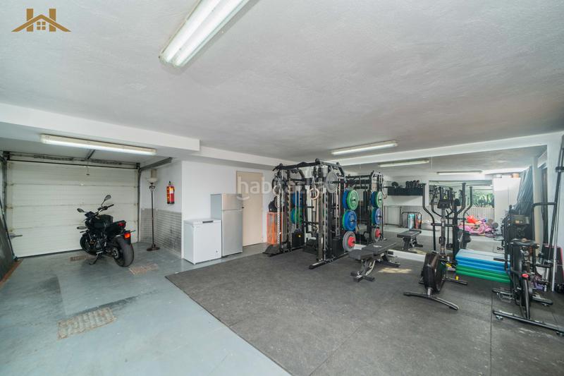 Foto 77f6c15d-0412-47a8-a7de-a30853875dc0. Chalet en calle de salobreña 54 en Urbanización El Mediterráneo Arroyomolinos