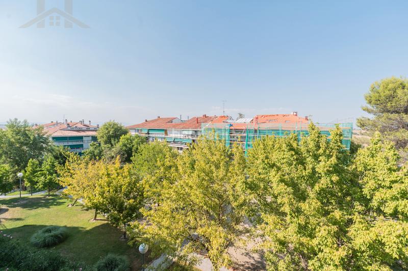 Foto 5d2d14e6-423a-472c-af95-8efad5187392. Àtic a calle paseo de Móstoles 65 a Parque Coimbra Móstoles