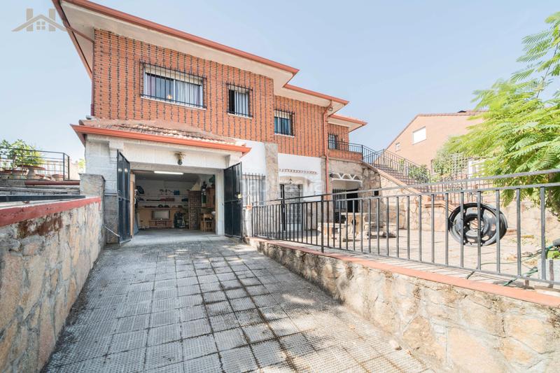 Foto 345956da-e7dc-4a6f-9279-9841fd923ee5. Chalet en calle de las encinas 110 casa o chalet independiente en venta en calle de las encinas, 110 en Móstoles
