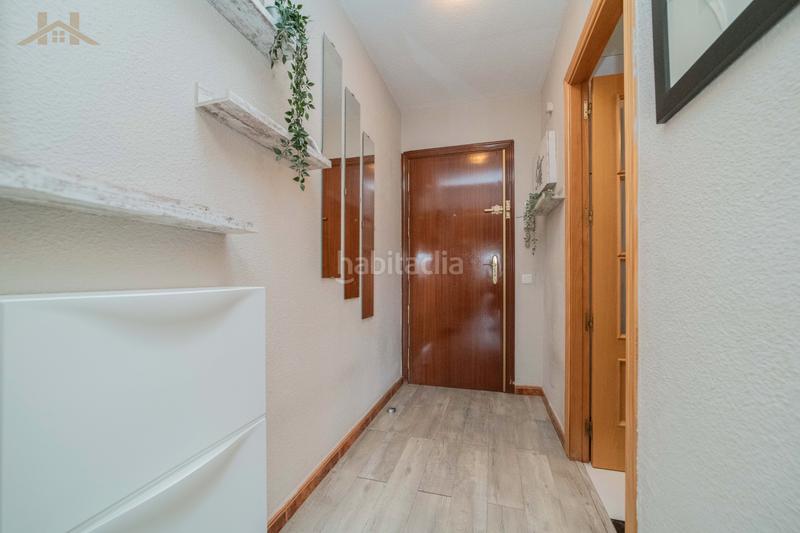 Foto f7125ec3-6c6b-4ecd-9f95-9e7ef603409c. Piso en calle río manzanares 15 rio manzanares en Alcorcón