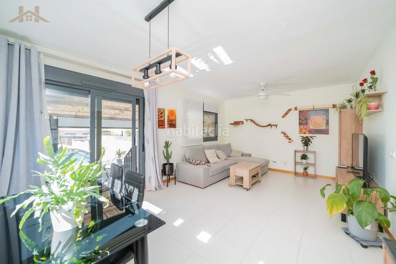 Foto 78e7d5ec-eda0-43be-853e-c9a57dc754bd. Doppelhaus in calle de grecia 23 in Zona Europa Arroyomolinos