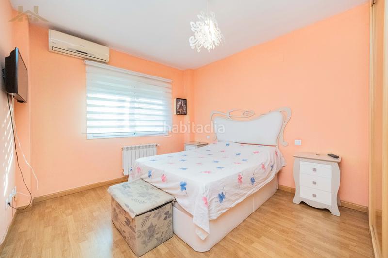 Foto 8349fb8f-5814-48e7-bbb2-aec4725b8429. Casa pareada en calle de suances 6 en Las Castañeras - Bulevar Arroyomolinos