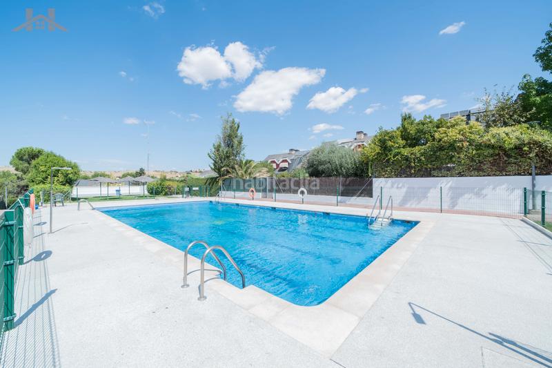 Foto 840f2f95-5caf-461a-bfd3-dfc8a76a2a08. Casa adossada a calle sierra de gredos 62 a La Cárcaba-El Encinar-Montemolinos Arroyomolinos