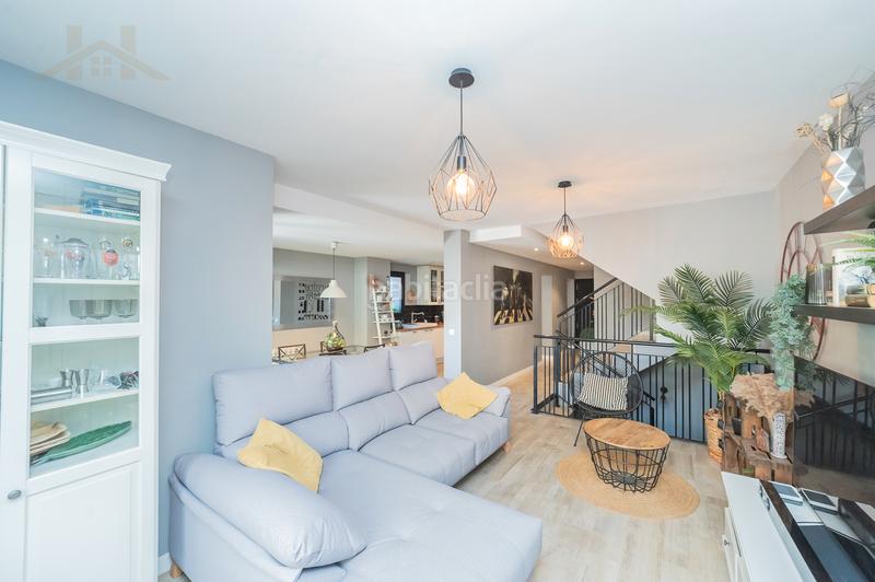 Foto 03fc4c26-0169-42da-b1ac-01f685b18154. Casa bifamiliare in calle de ribera 61 in La Cárcaba-El Encinar-Montemolinos Arroyomolinos