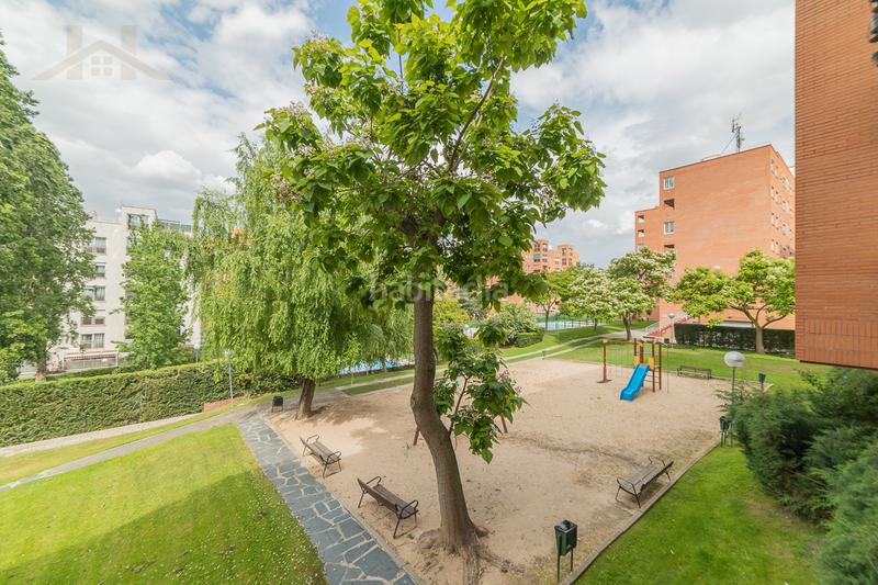 Foto dd1dbdcf-5559-4bc4-a0d1-54b4042a559c. Appartamento in avenida de los sauces 44 in Parque Coimbra Móstoles