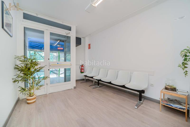Foto 0511d6e4-e506-49bd-b2fc-1acc2777721d. Geschäftsraum in calle porto colón 10 in Parque Lisboa-La Paz Alcorcón