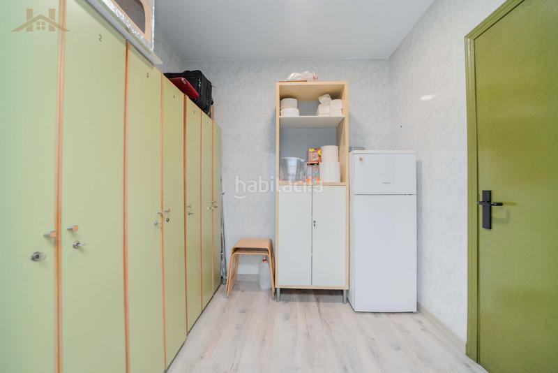 Foto 1aa24e13-fbd2-45cd-8901-762c9092b47e. Geschäftsraum in calle porto colón 10 in Parque Lisboa-La Paz Alcorcón