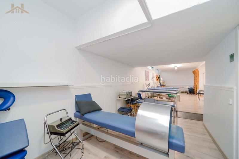 Foto 3cc00ae4-3102-434b-b371-e346af69fb3f. Geschäftsraum in calle porto colón 10 in Parque Lisboa-La Paz Alcorcón