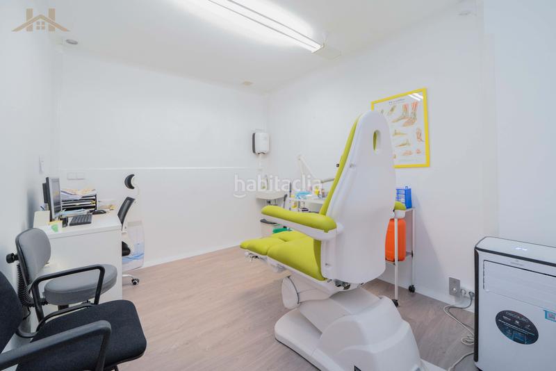 Foto 48dd0d76-6d29-4db5-81bd-a6cc9274d822. Geschäftsraum in calle porto colón 10 in Parque Lisboa-La Paz Alcorcón