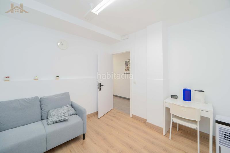 Foto 7475bd2c-aa9c-4af5-856e-409b12cfe0d6. Geschäftsraum in calle porto colón 10 in Parque Lisboa-La Paz Alcorcón