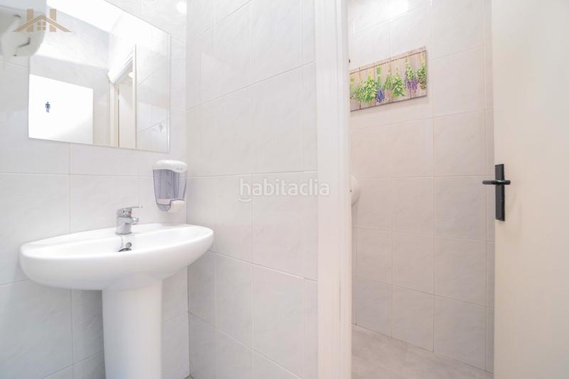 Foto 82e550cf-f85b-4fbb-903e-8a4cd6051f43. Geschäftsraum in calle porto colón 10 in Parque Lisboa-La Paz Alcorcón