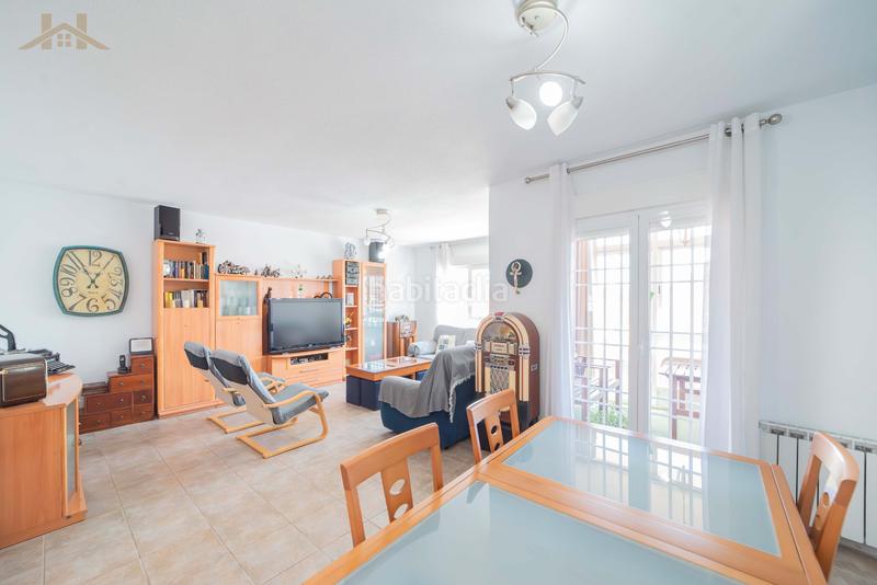 Foto 2685c969-841e-4970-9728-f7249e18cf96. Reihenhaus in calle de la haya 27 in Parque Coimbra Móstoles