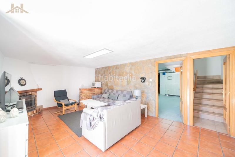 Foto aebf2a49-c831-49fd-91d5-8304277de6d8. Reihenhaus in calle de la haya 27 in Parque Coimbra Móstoles