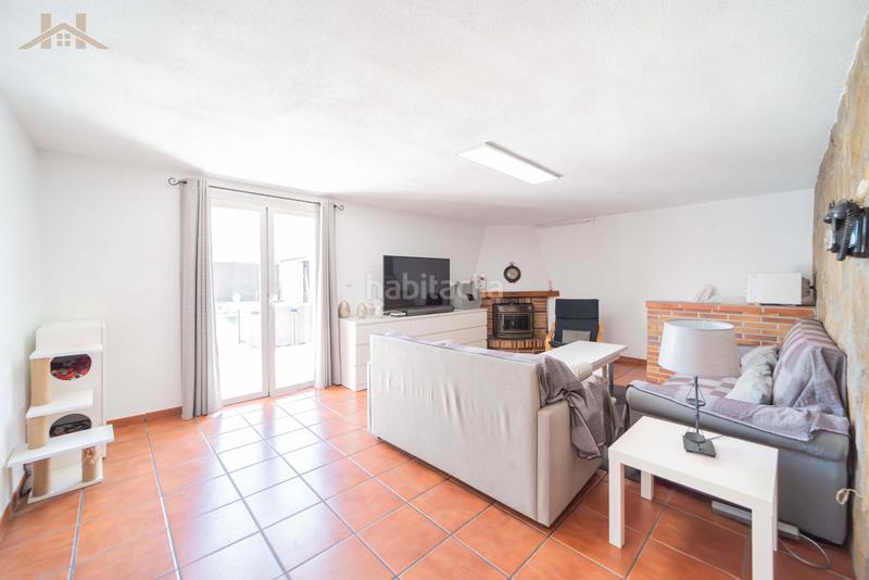 Foto c6ee83ef-cbed-42b9-88b3-c091f2e11e1b. Reihenhaus in calle de la haya 27 in Parque Coimbra Móstoles