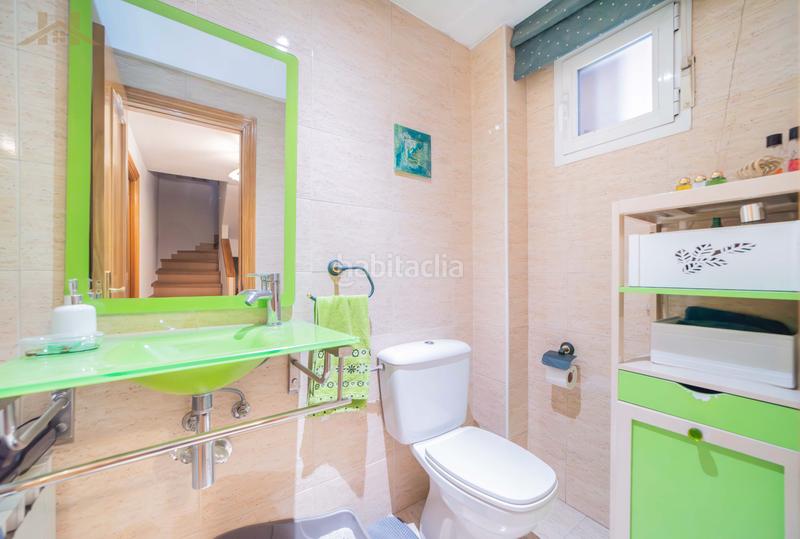 Foto ecc1c56c-9c17-4787-b2b4-7998a6677aa7. Reihenhaus in calle de la haya 27 in Parque Coimbra Móstoles