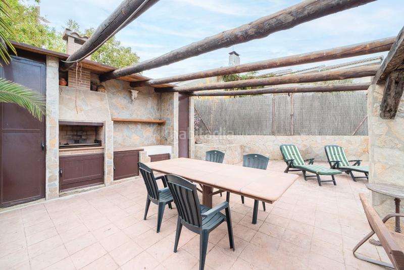 Foto 1cd5f7ce-12e1-4481-adda-6bb3651f3778. Chalet in calle miguel de cervantes 9 in La Cárcaba-El Encinar-Montemolinos Arroyomolinos